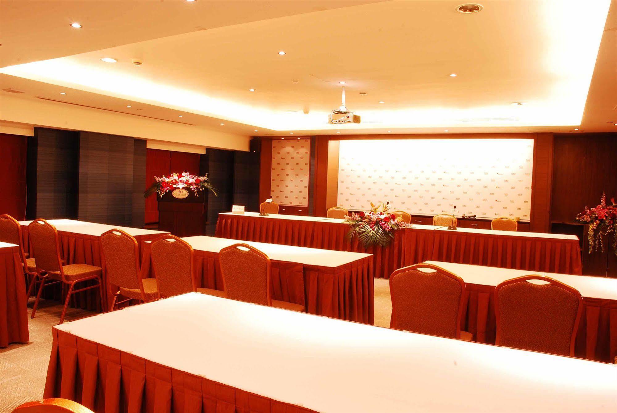 Shanghai Forte Hotel Extérieur photo